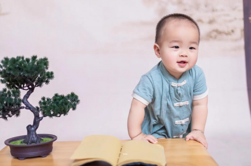 涟源孕妇显怀是几个月